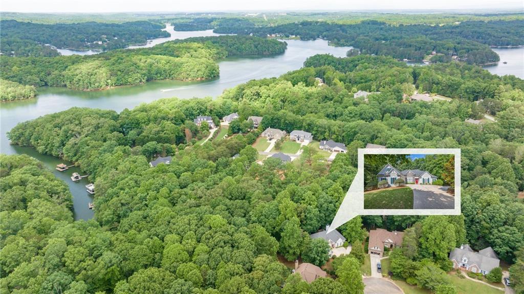 6126 Foxmoor Court