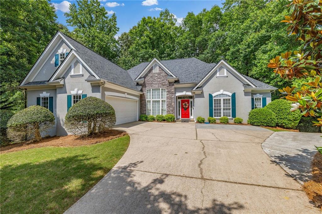 6126 Foxmoor Court