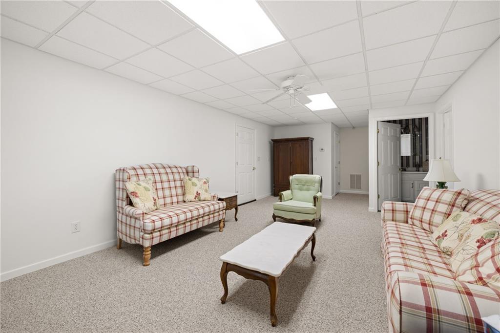6126 Foxmoor Court