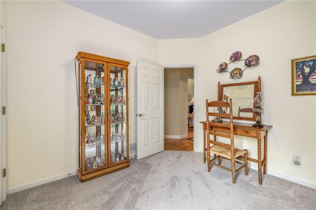 6126 Foxmoor Court