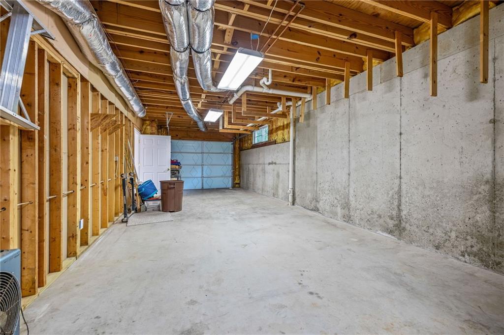6126 Foxmoor Court