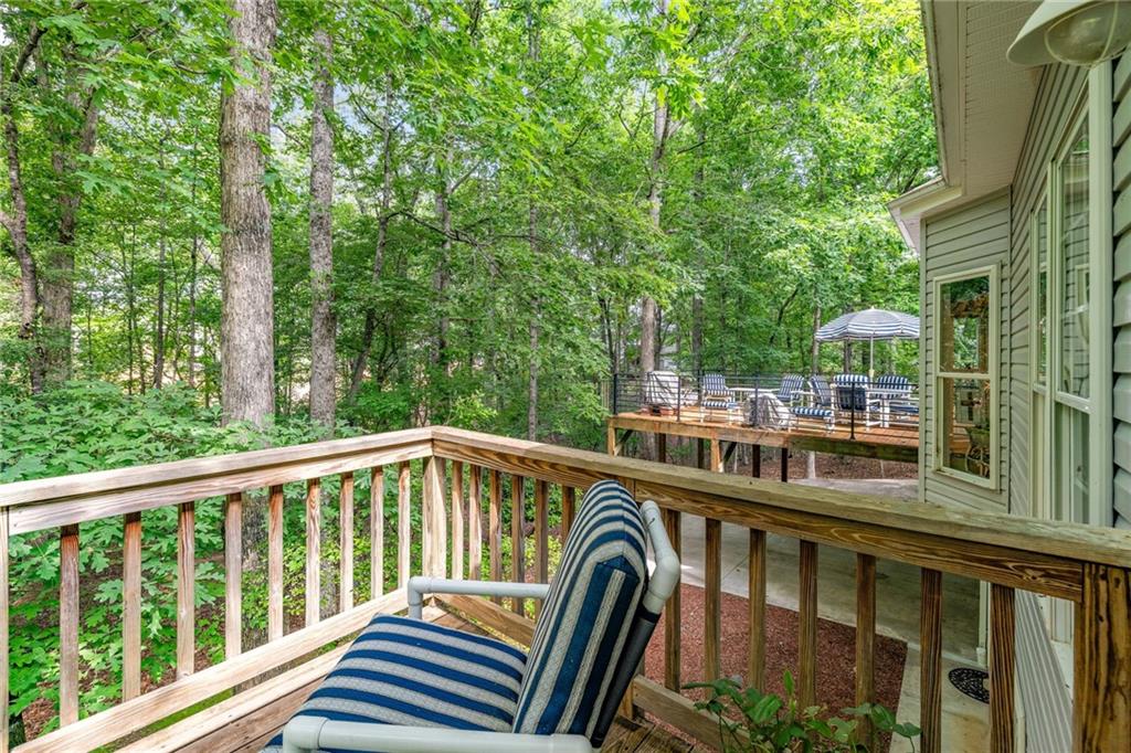 6126 Foxmoor Court