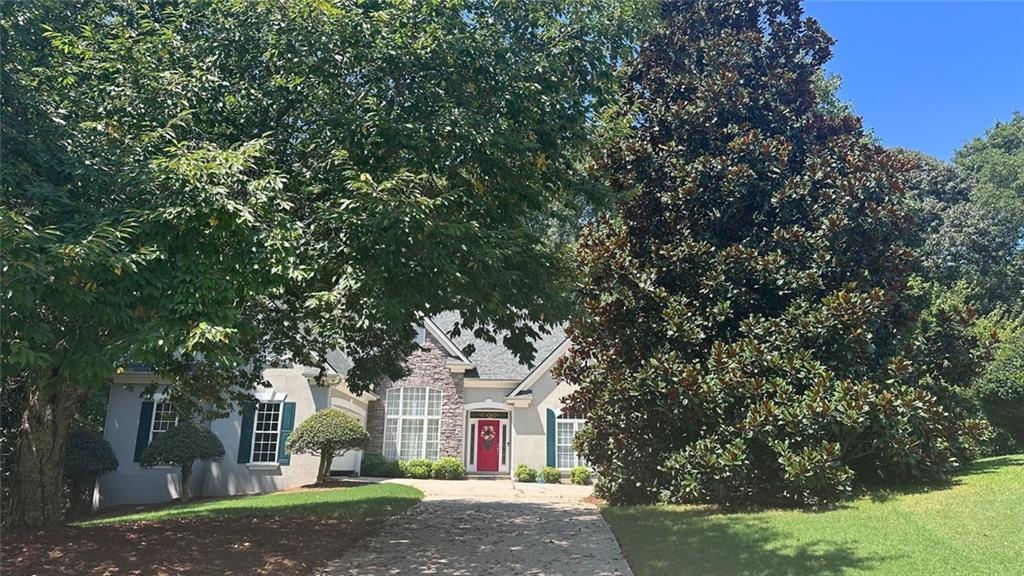 6126 Foxmoor Court