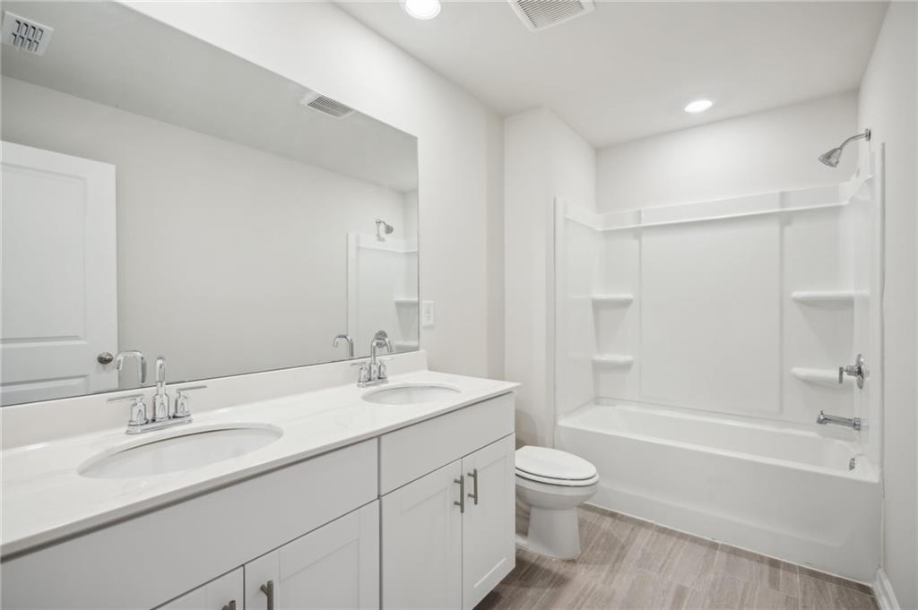 164 Long Leaf Street