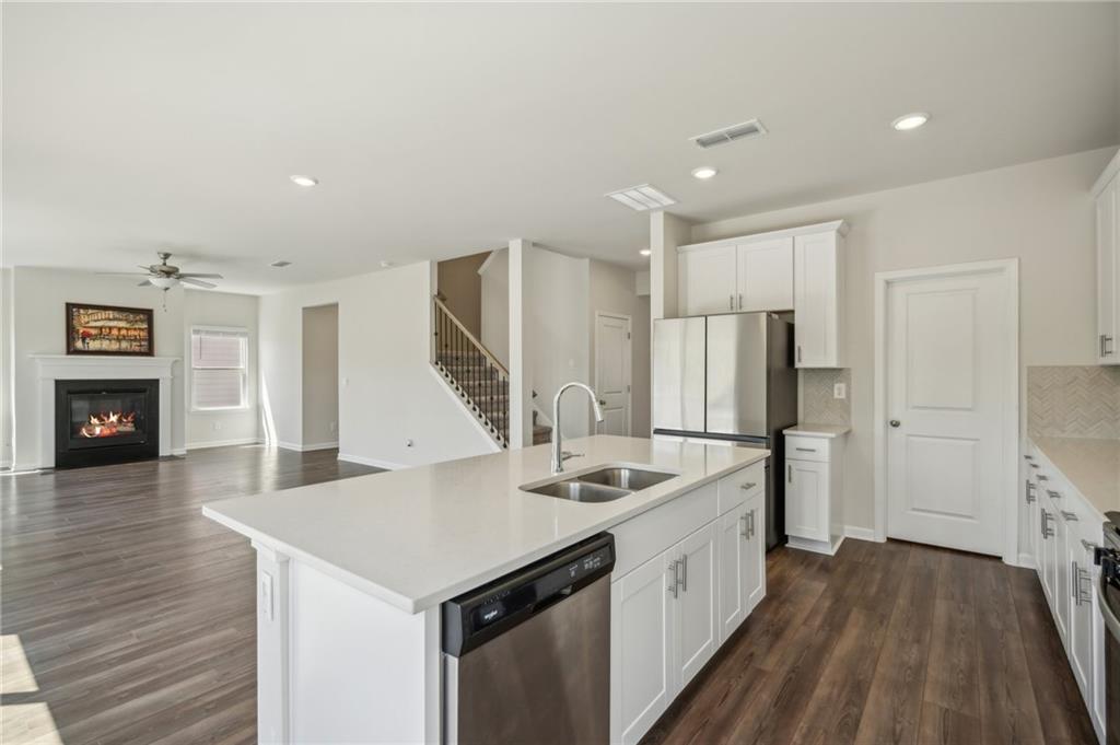 164 Long Leaf Street