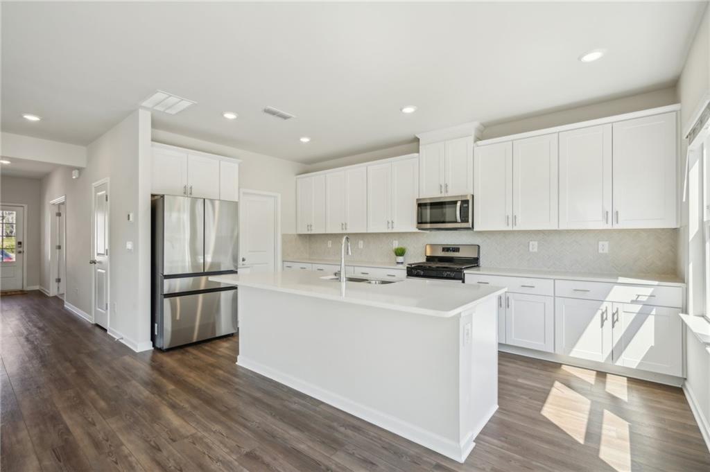 164 Long Leaf Street