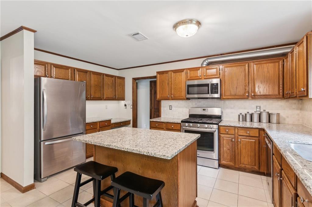 6165 Pin Oak Lane