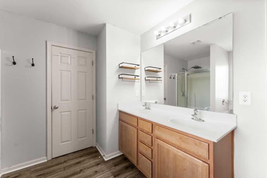 1208 LOOWIT FALLS Court