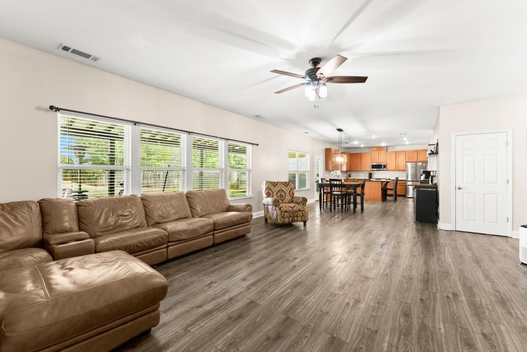 1208 LOOWIT FALLS Court