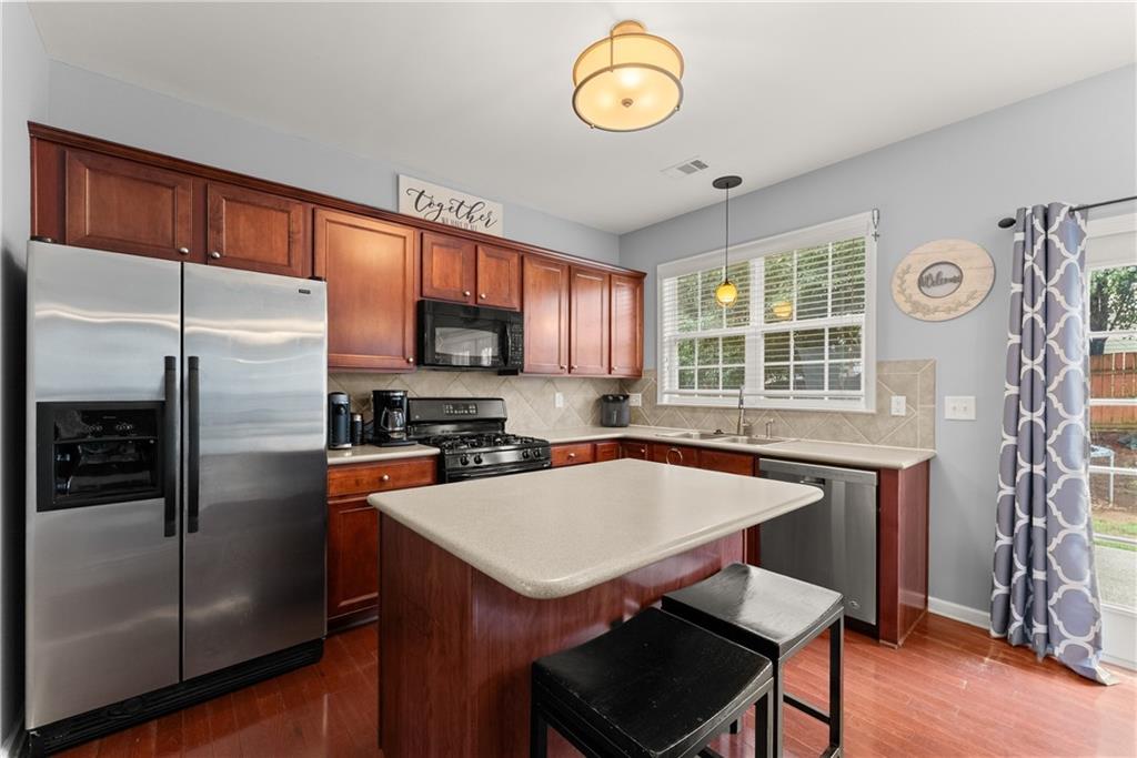 2530 Vistoria Drive