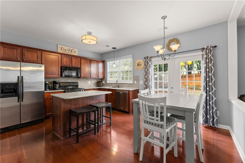 2530 Vistoria Drive