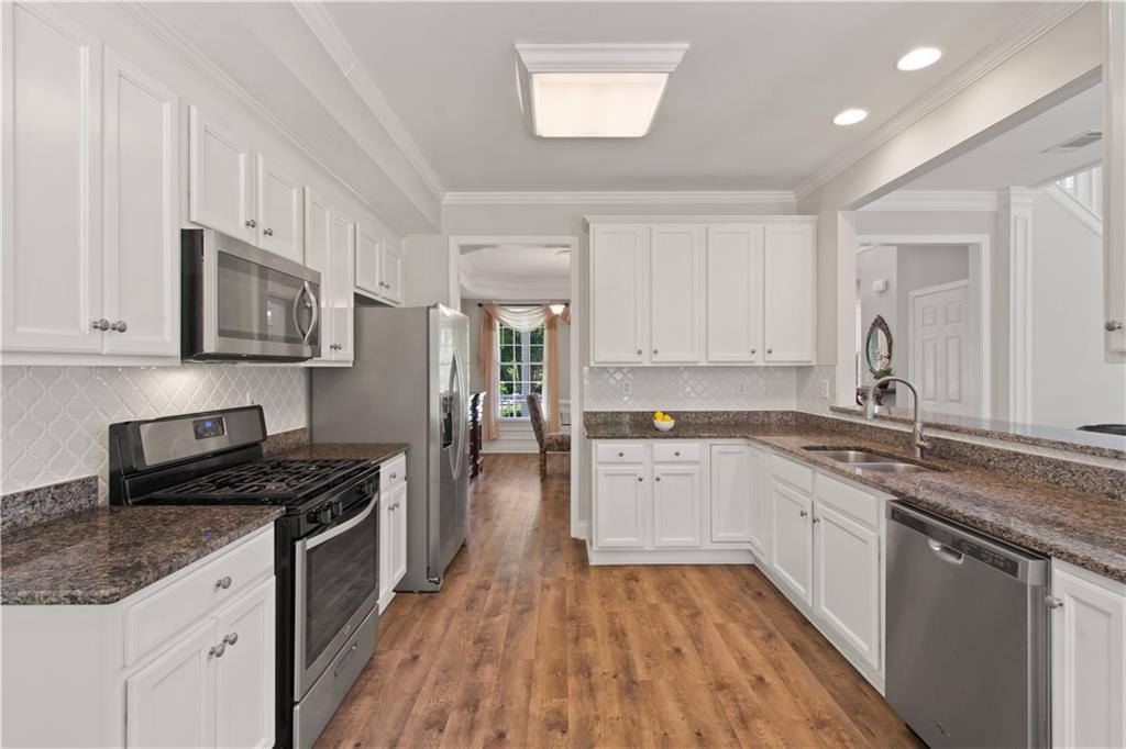 7525 Finley Drive