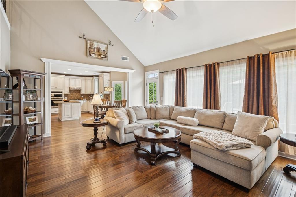 1800 Hunters Moon Drive