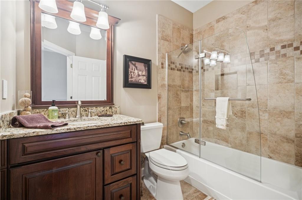 1800 Hunters Moon Drive