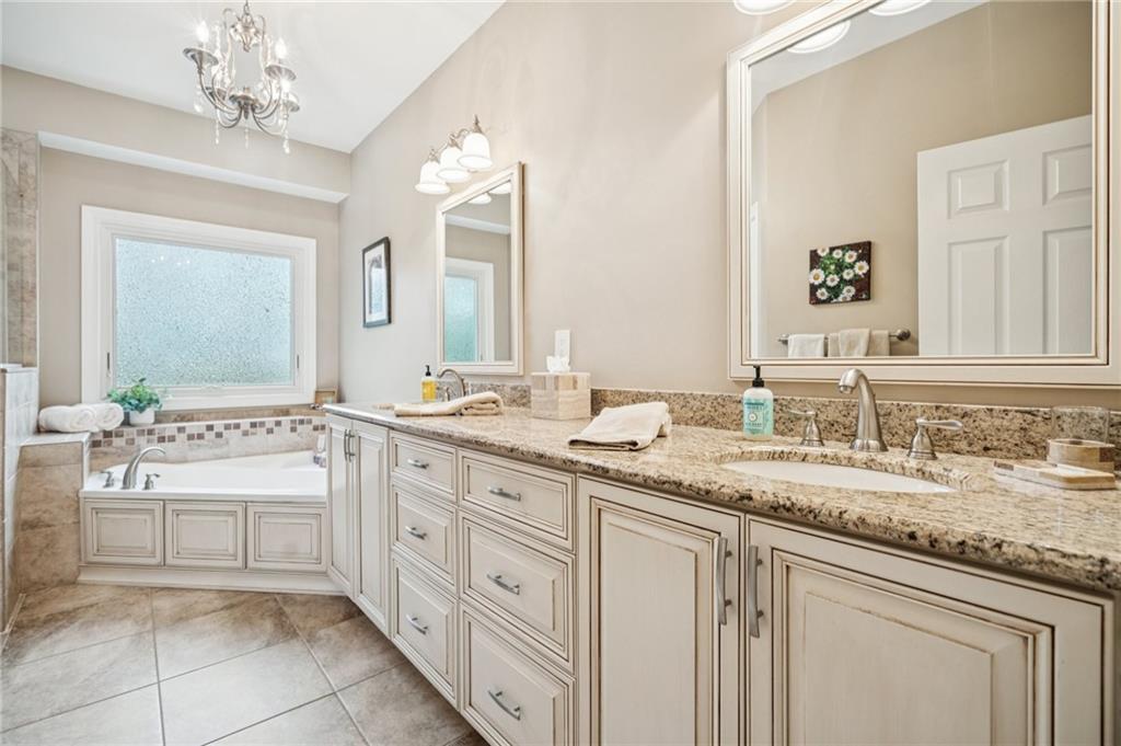 1800 Hunters Moon Drive