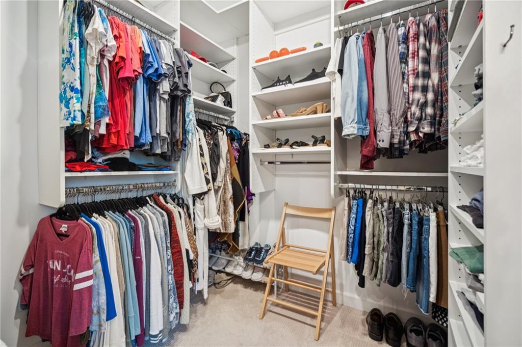 1800 Hunters Moon Drive