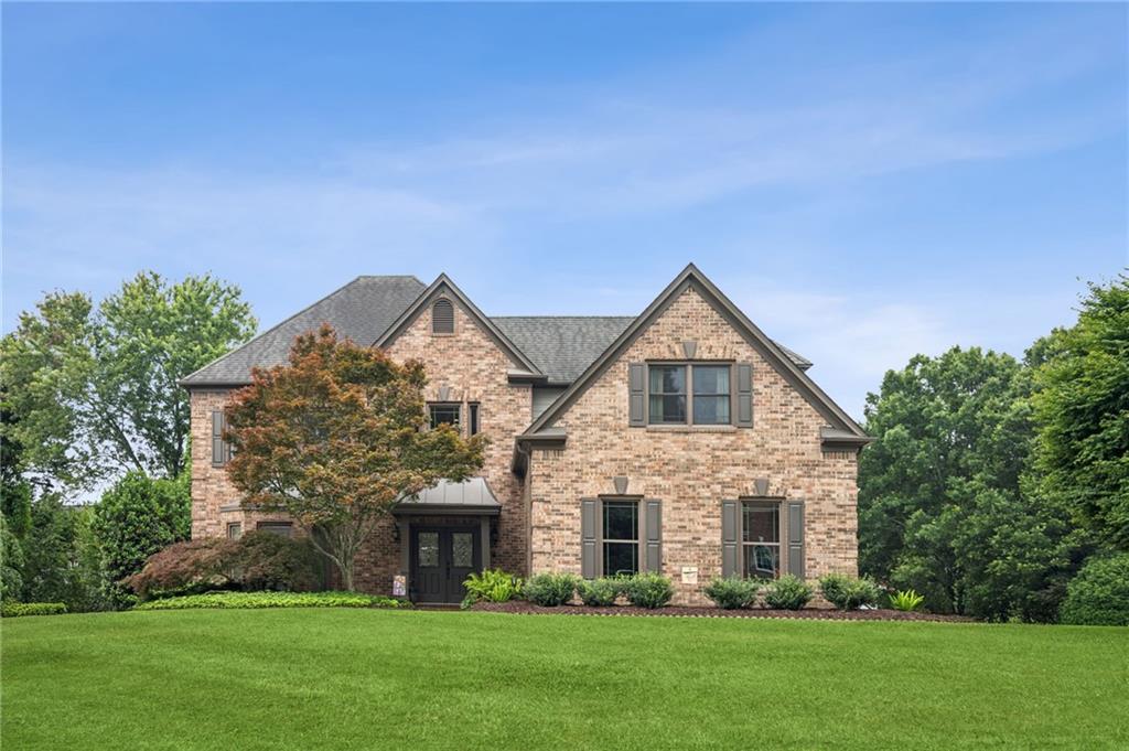 1800 Hunters Moon Drive