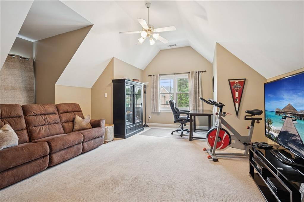 1800 Hunters Moon Drive