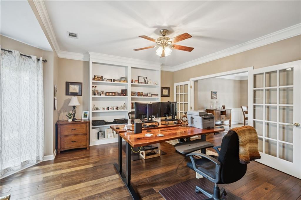 1800 Hunters Moon Drive