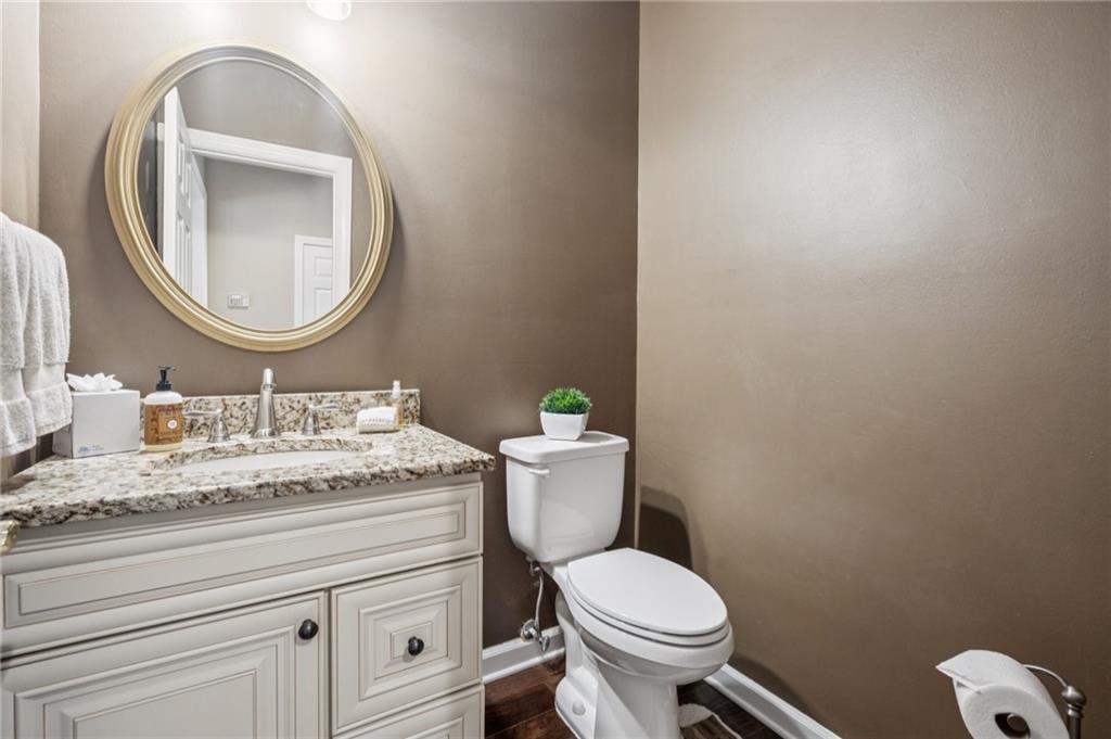 1800 Hunters Moon Drive