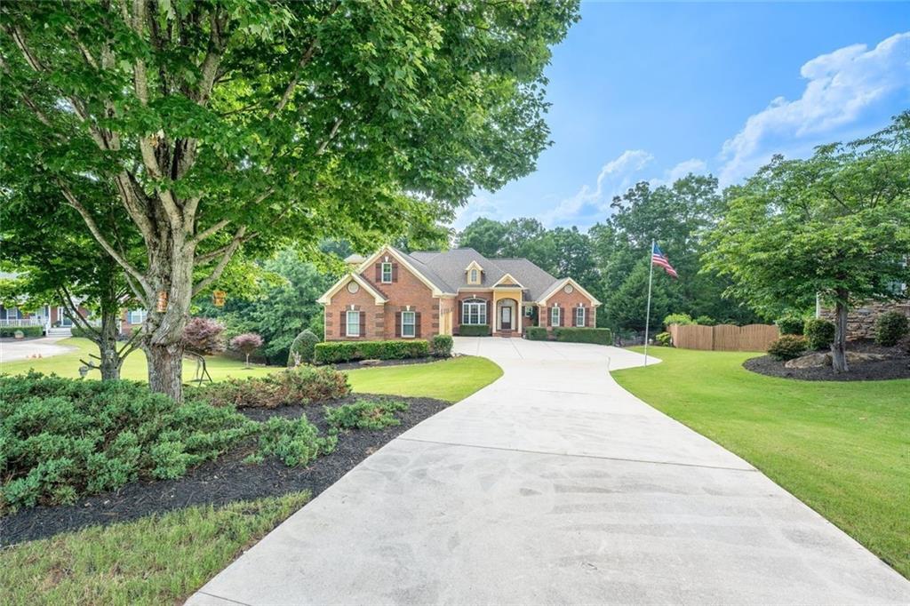 3498 Hickory Lake Drive