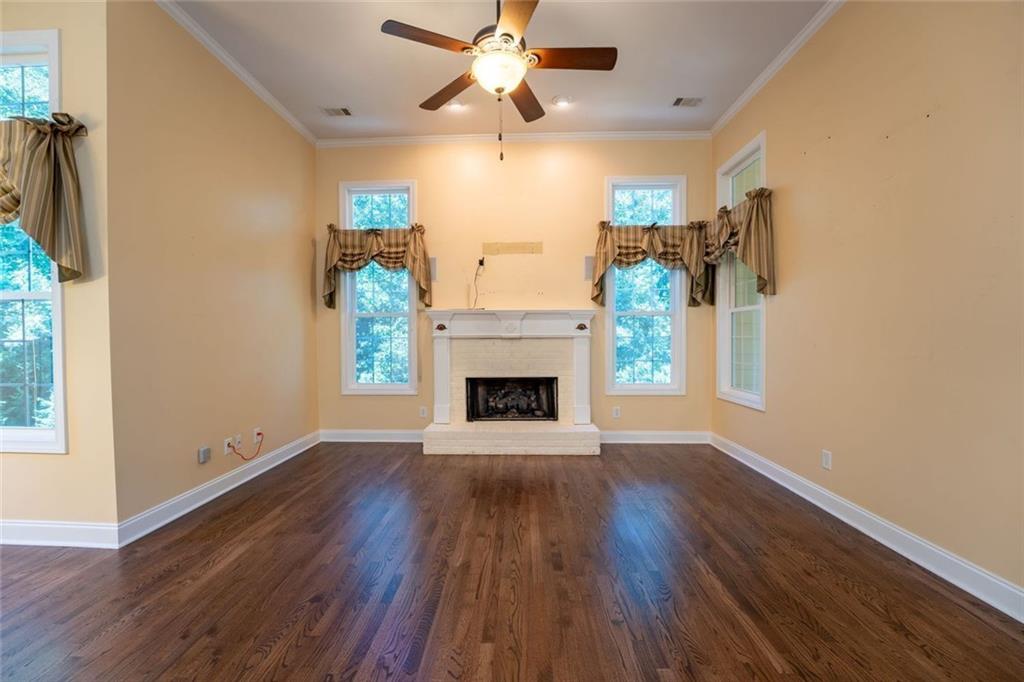 3498 Hickory Lake Drive