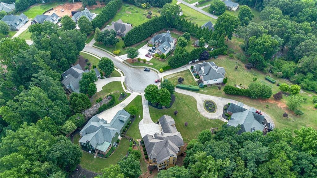 3498 Hickory Lake Drive