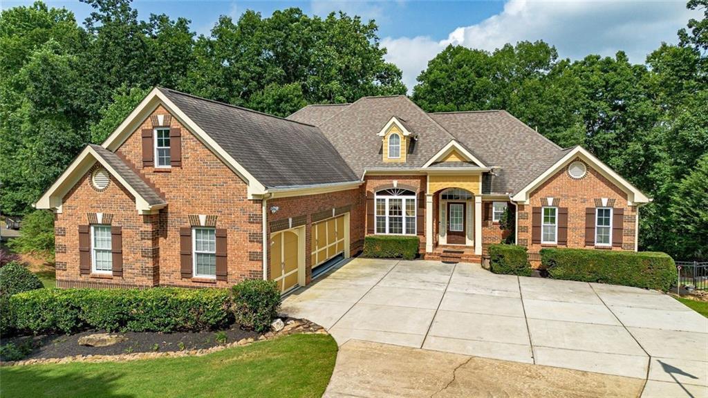 3498 Hickory Lake Drive