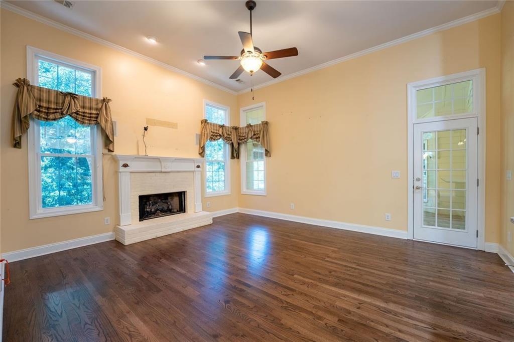3498 Hickory Lake Drive