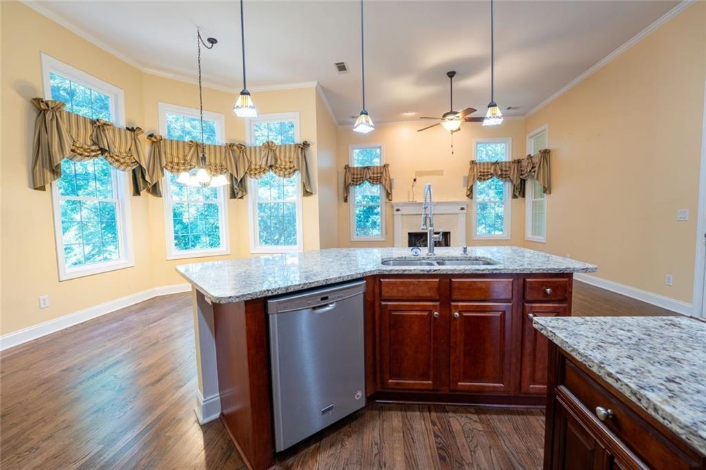3498 Hickory Lake Drive