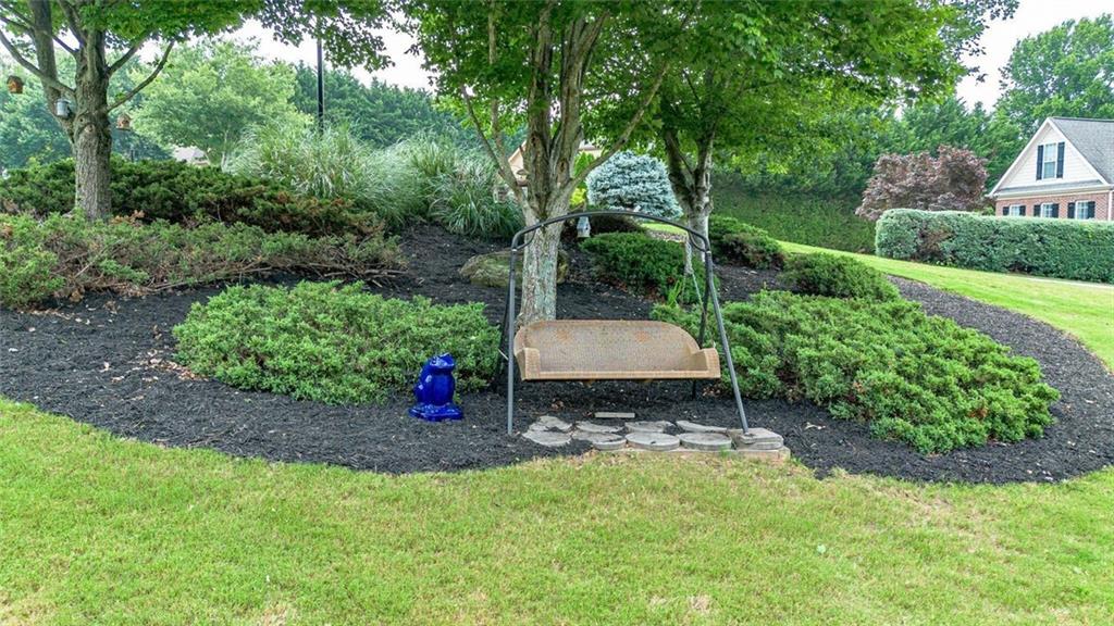 3498 Hickory Lake Drive