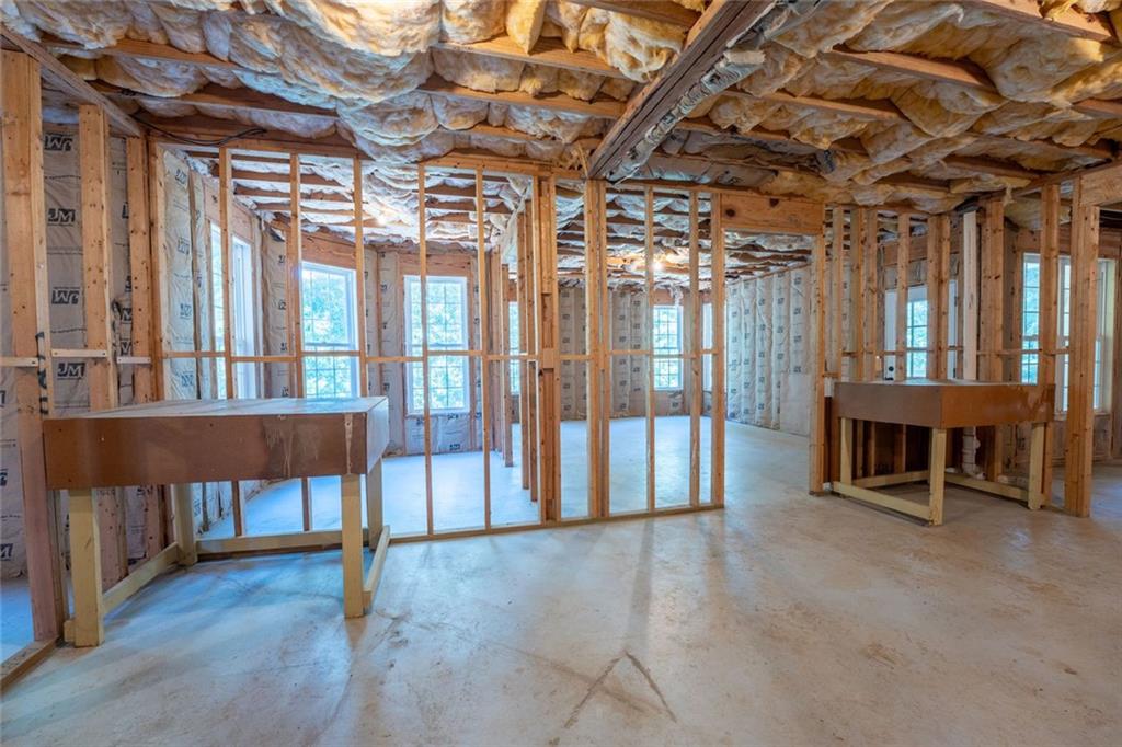 3498 Hickory Lake Drive