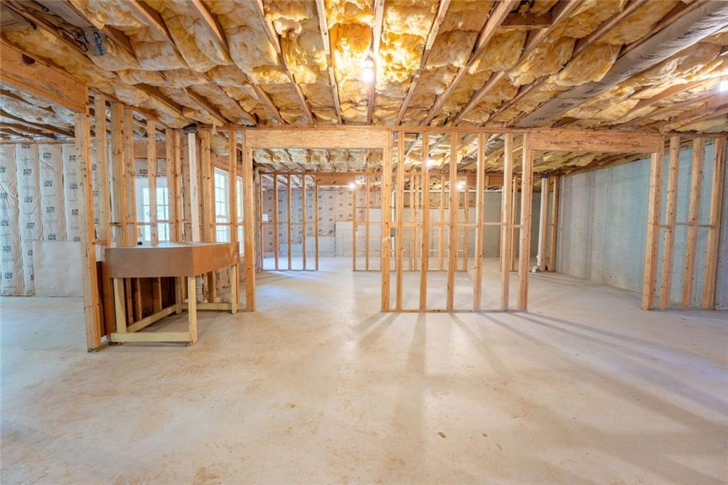3498 Hickory Lake Drive