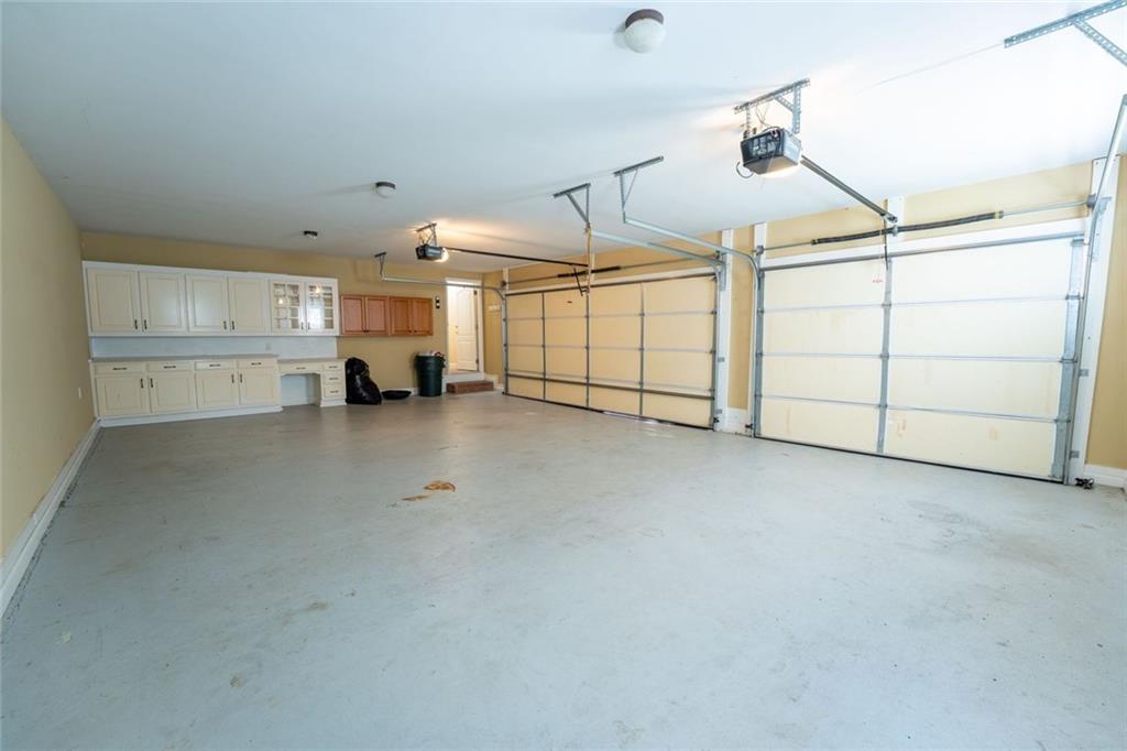 3498 Hickory Lake Drive