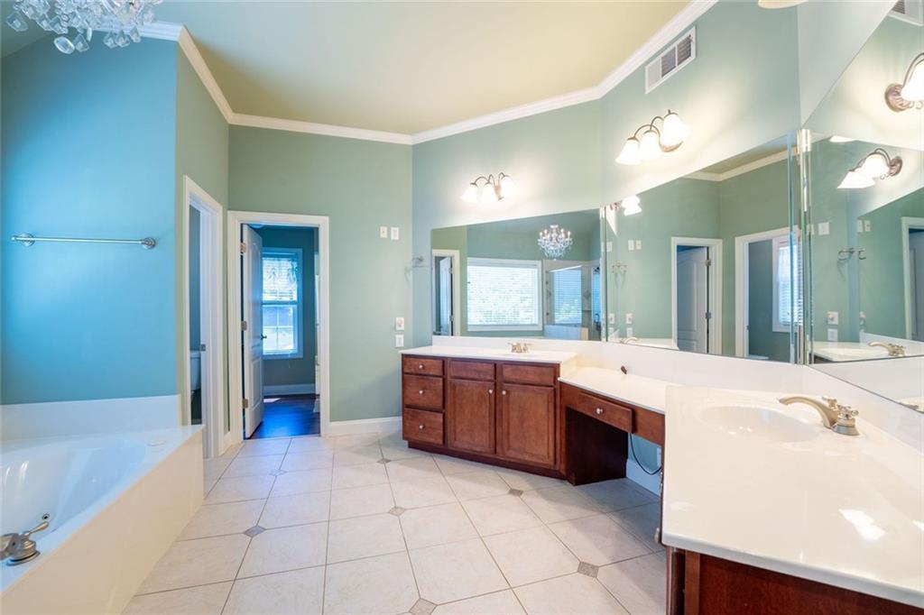 3498 Hickory Lake Drive