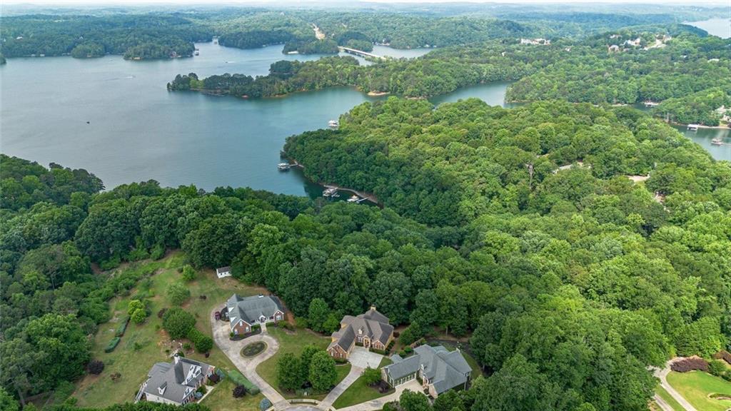 3498 Hickory Lake Drive