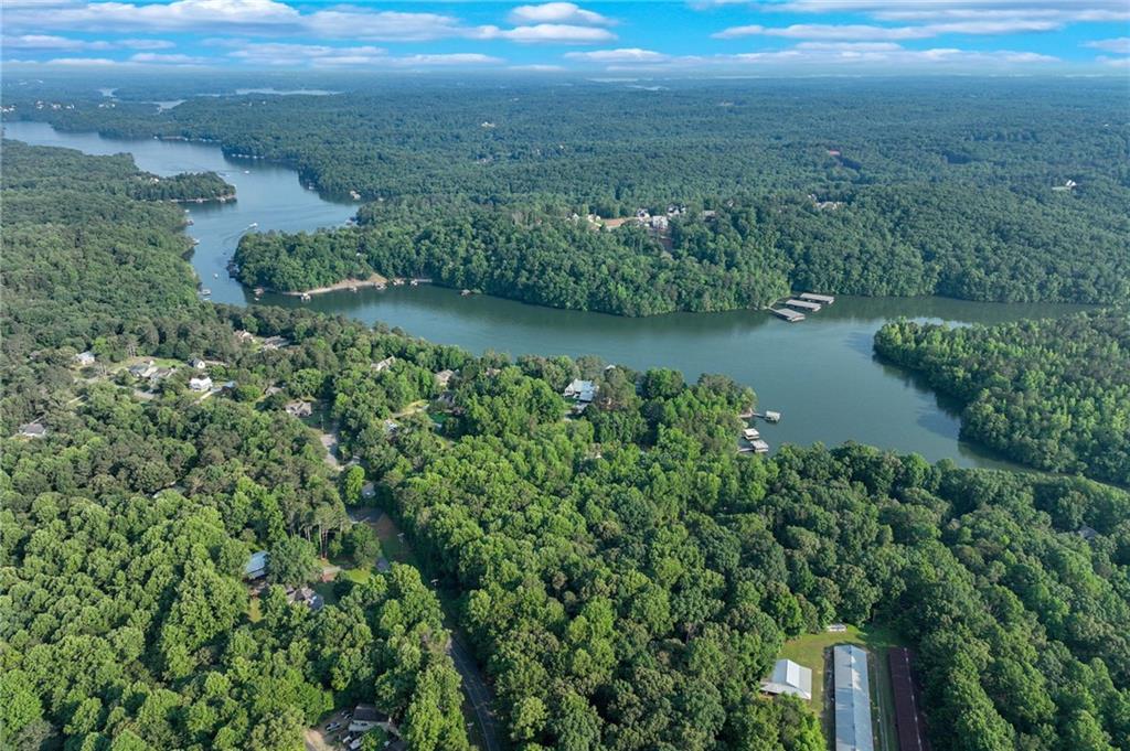 2020 War Hill Park Road