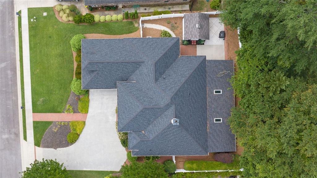 311 Vinings Walk