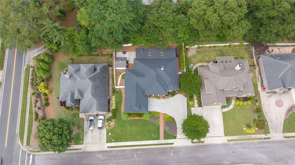 311 Vinings Walk