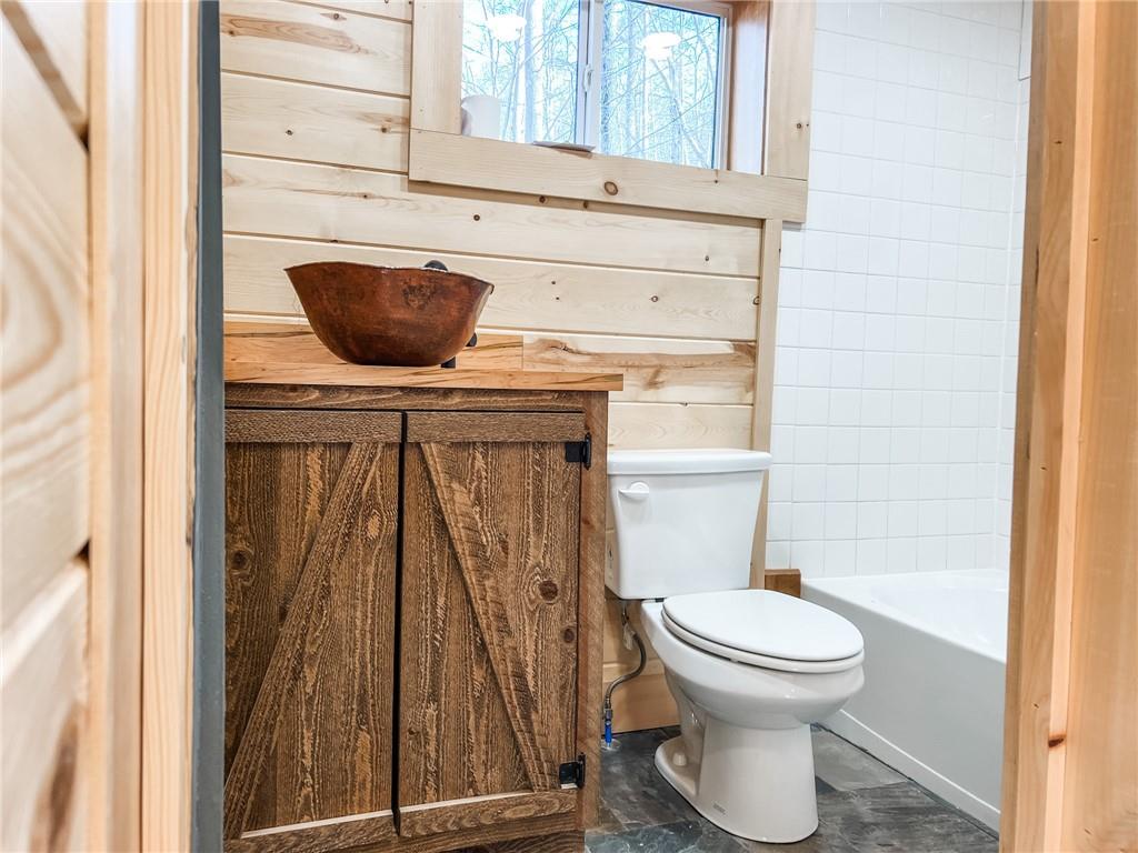 159 Rather Hill Trail