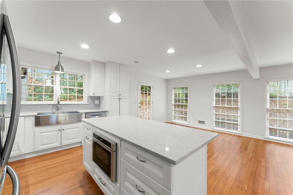 4540 Club Valley Drive NE