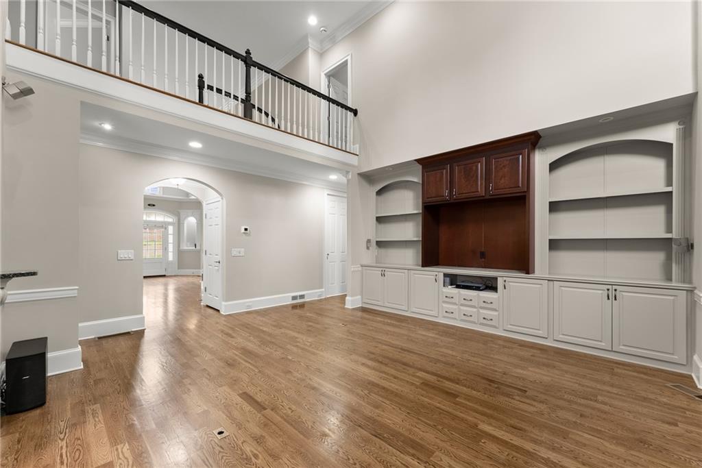 3311 Marina View Way