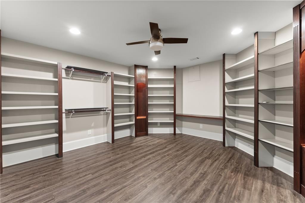 3311 Marina View Way