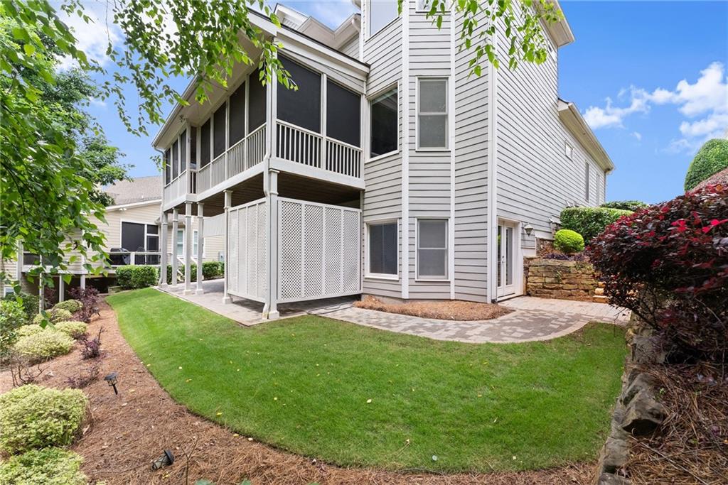 3311 Marina View Way