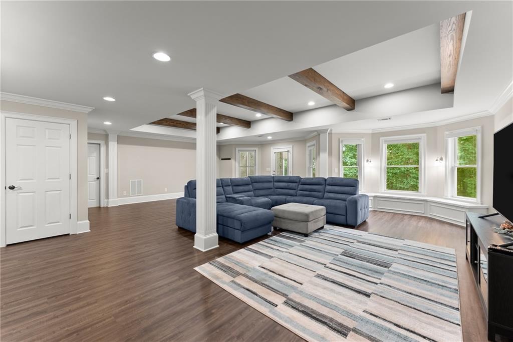 3311 Marina View Way