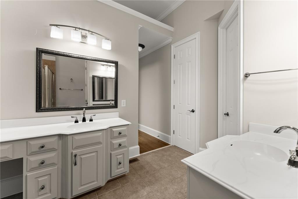 3311 Marina View Way