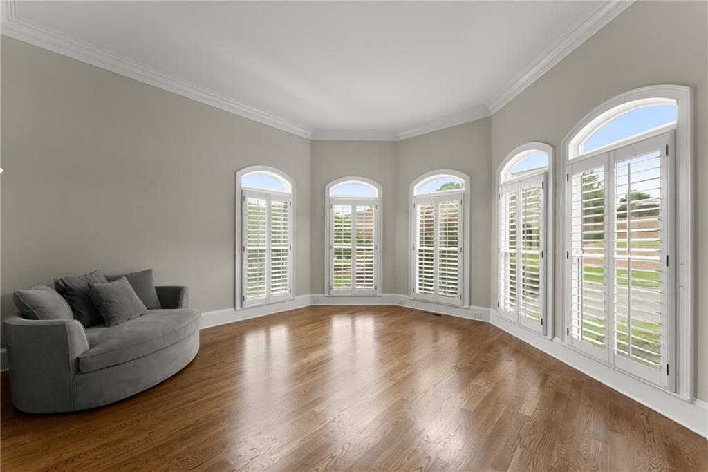 3311 Marina View Way