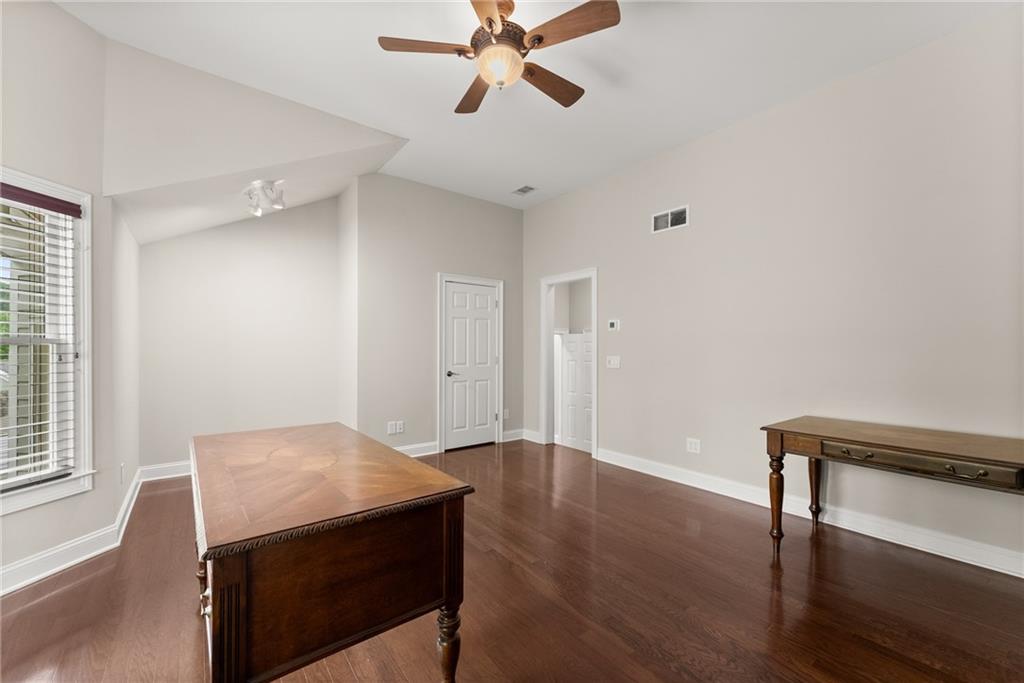 3311 Marina View Way