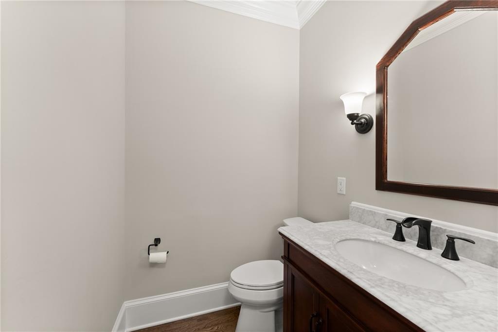 3311 Marina View Way