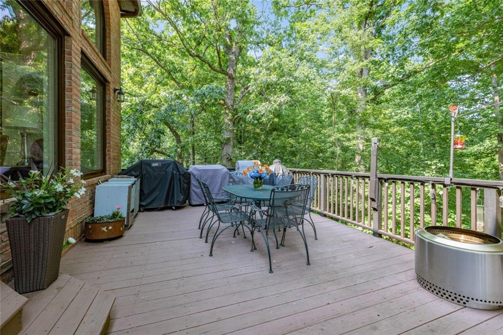 8575 Anchor On Lanier Court